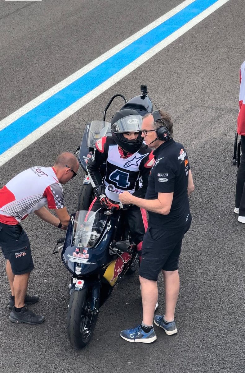 Pit lane briefing, Selection Event, 2024